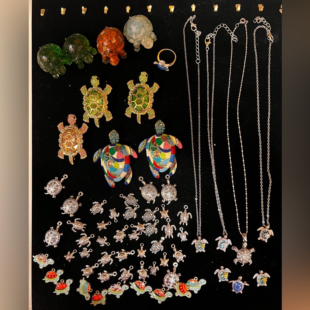 Turtle jewelry lot, costume